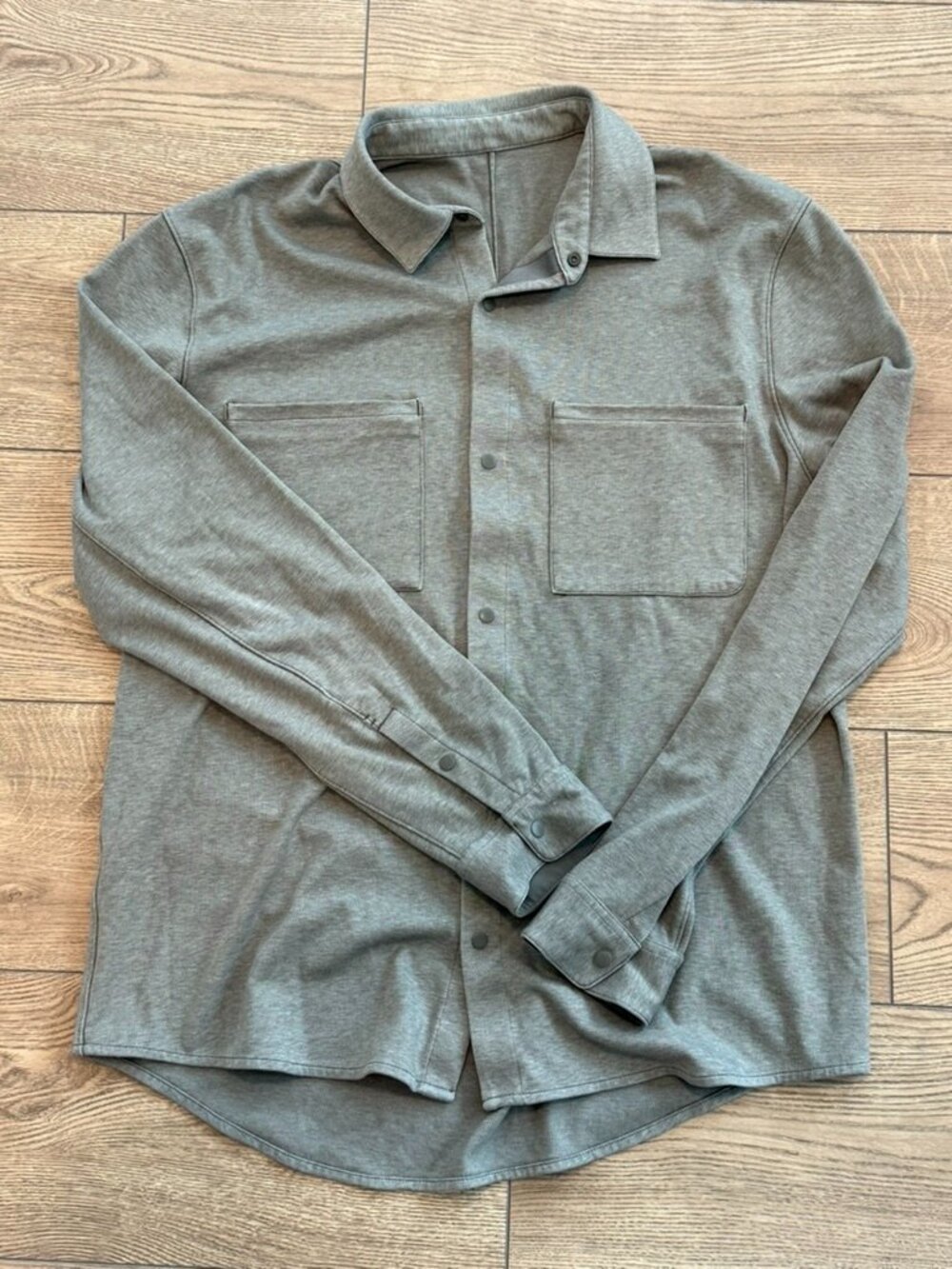 Lululemon Men's Soft Knit Button Down, Grey (Large)